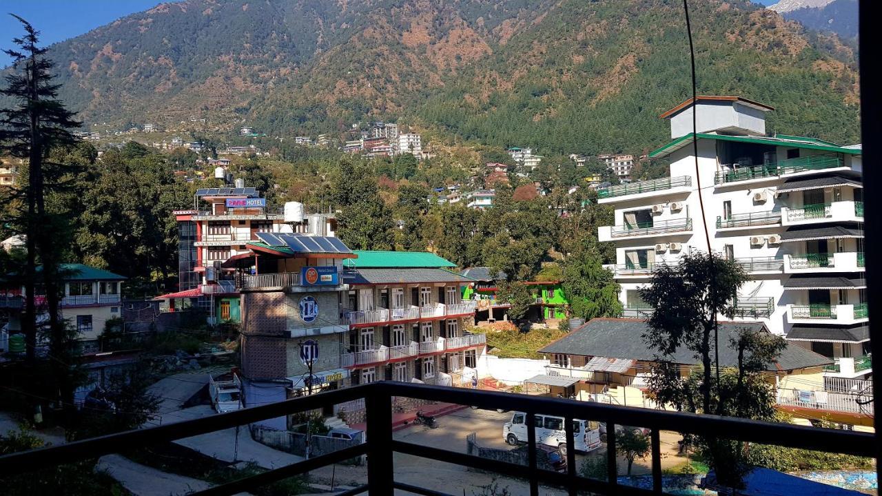Hotel Shivani International Мак-Леод-Гейндж Экстерьер фото