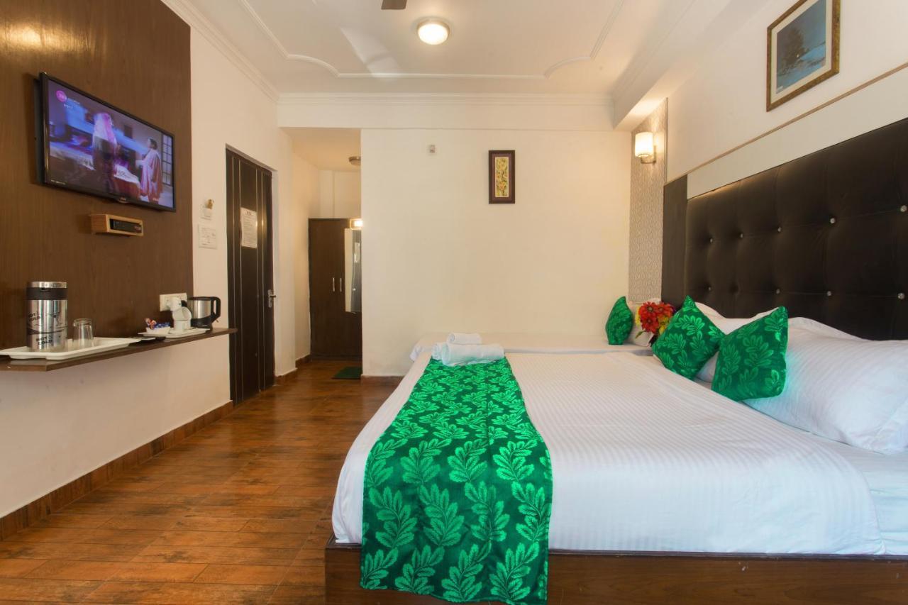 Hotel Shivani International Мак-Леод-Гейндж Экстерьер фото