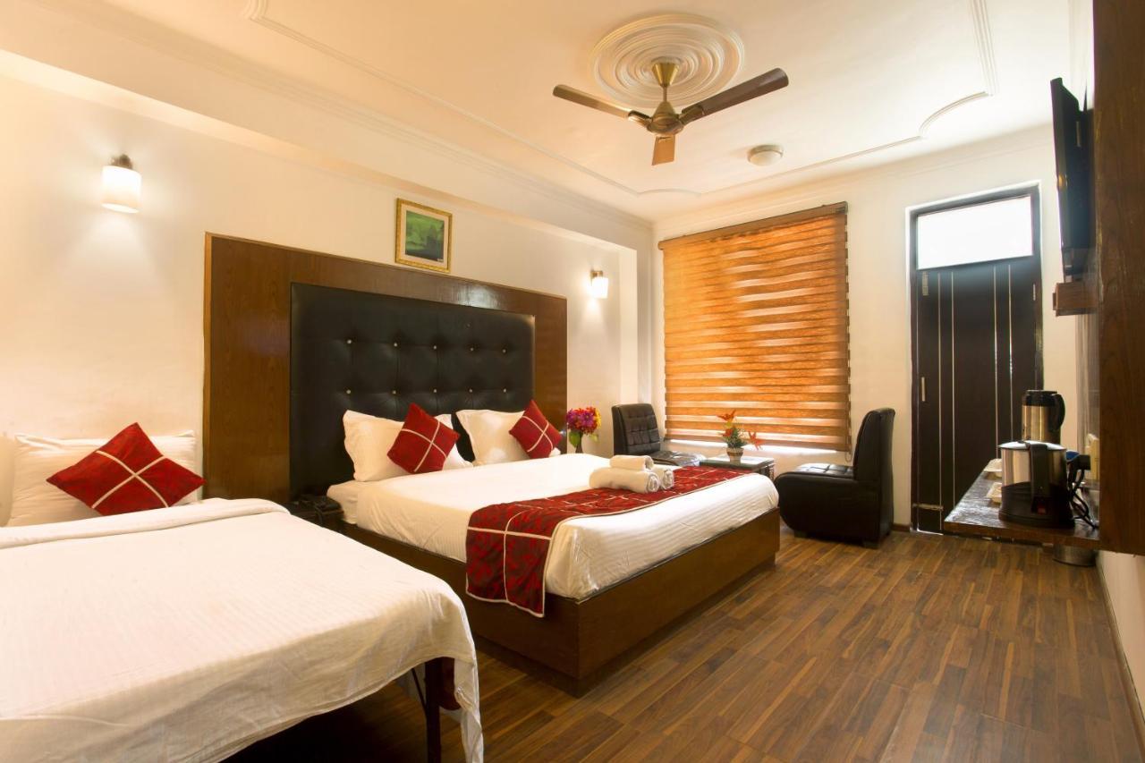 Hotel Shivani International Мак-Леод-Гейндж Экстерьер фото